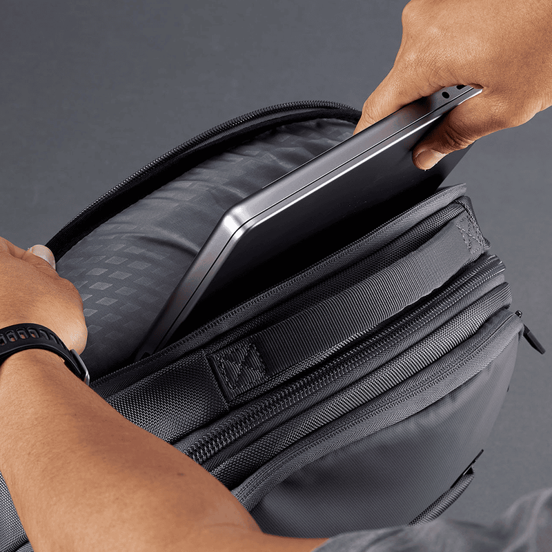 Pace Pro 20L Backpack - View 2