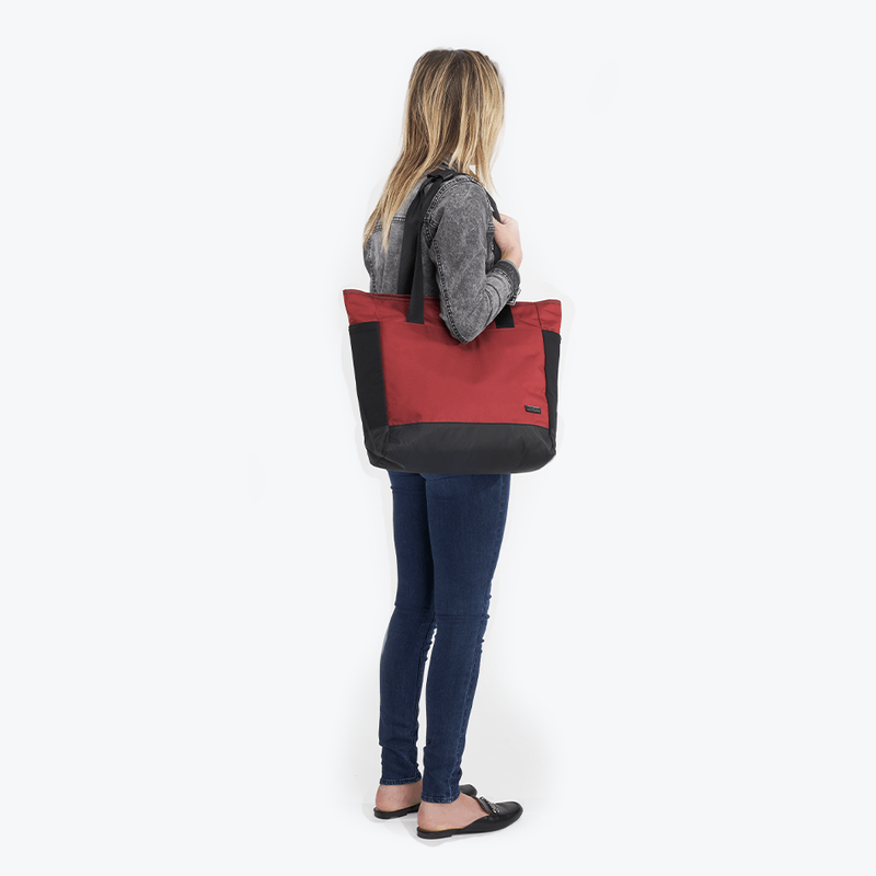 XIX Tote 18 - View 6