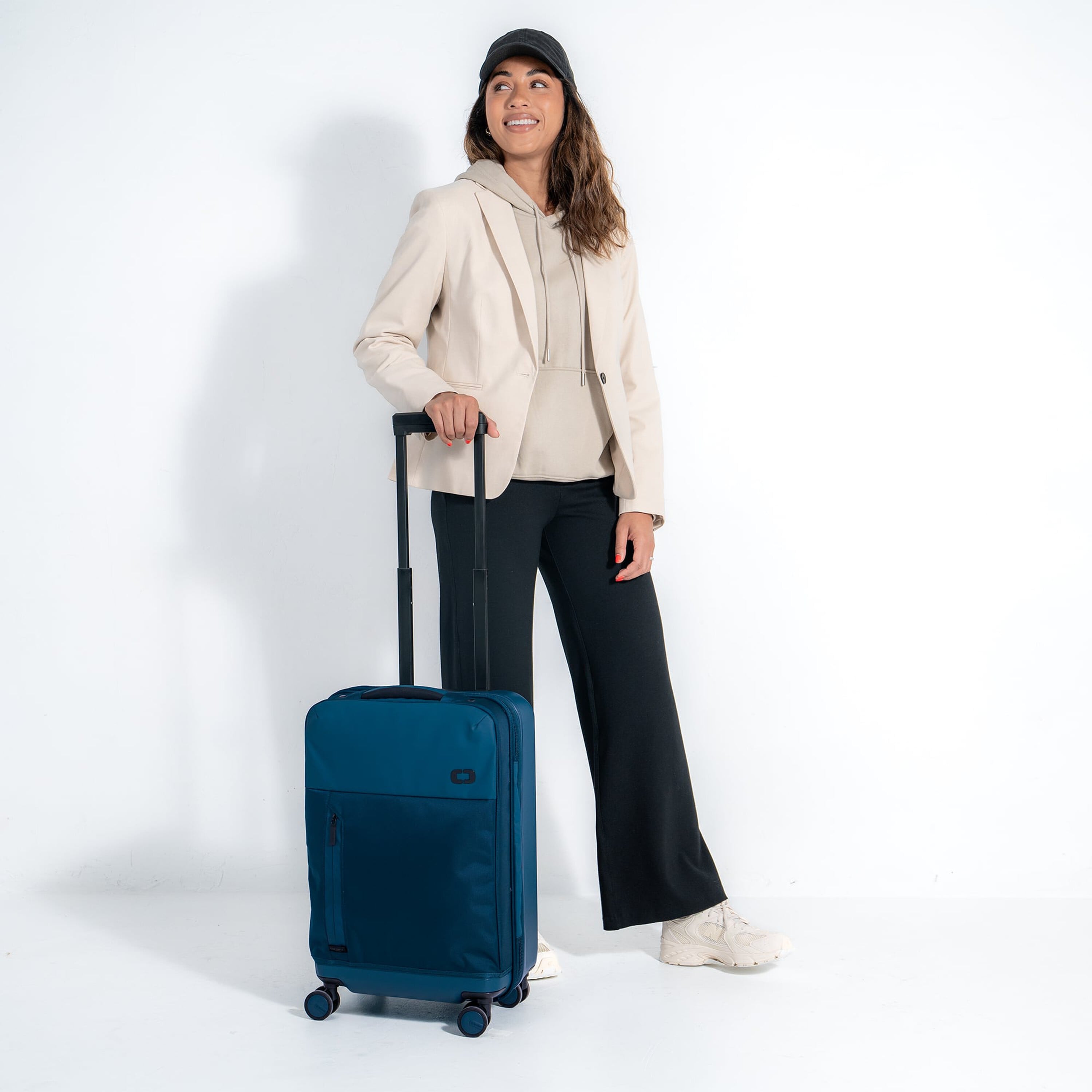 Pace Pro Hybrid Carry-on image 3