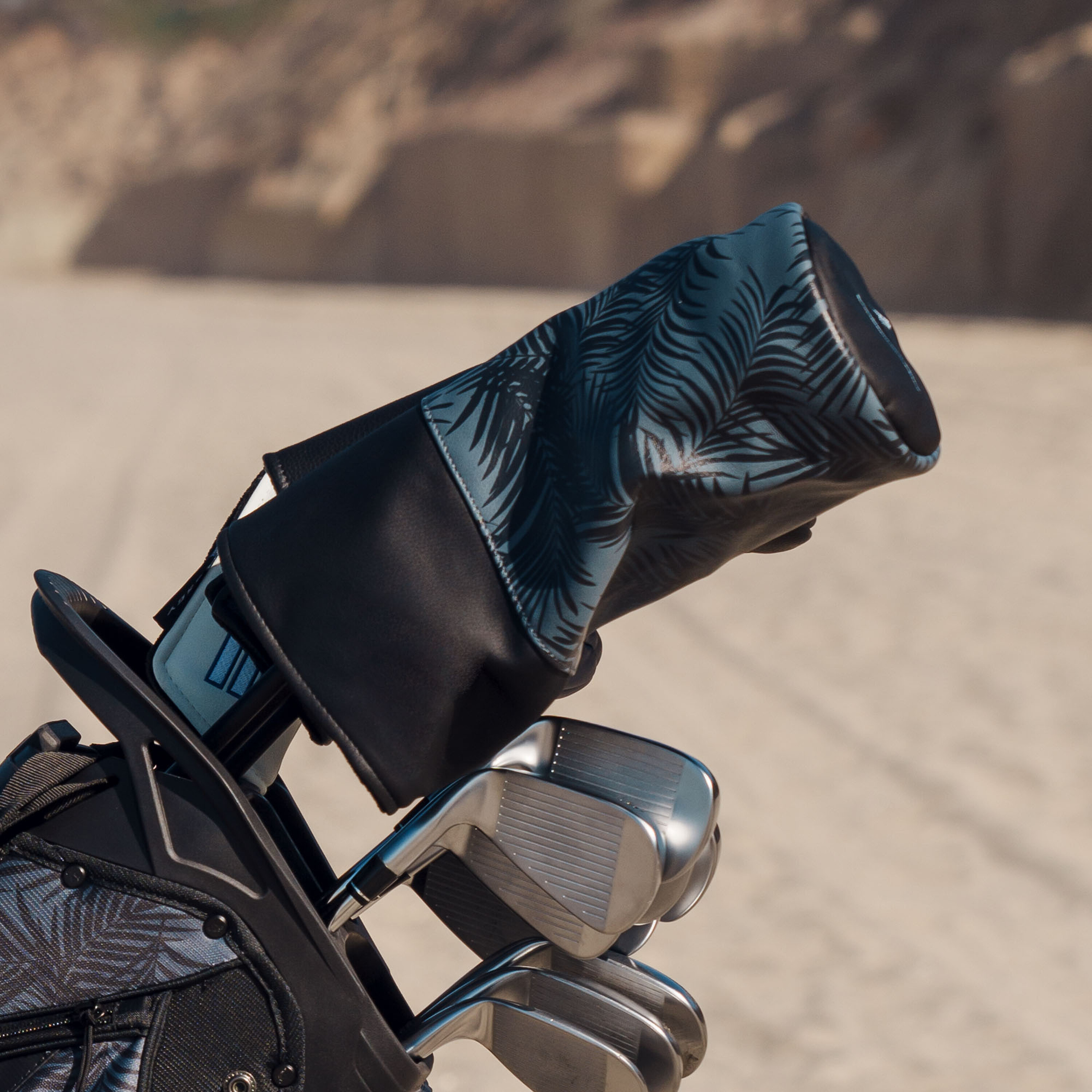 Palms Collection Headcover image 2