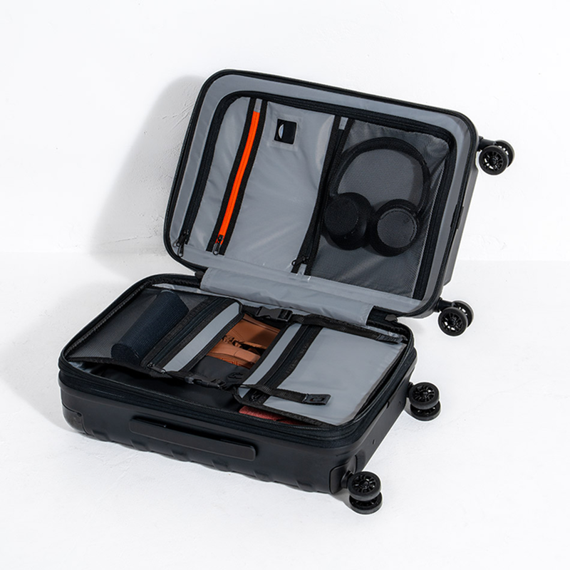 RENEGADE VAULT CARRY-ON BAG - View 3