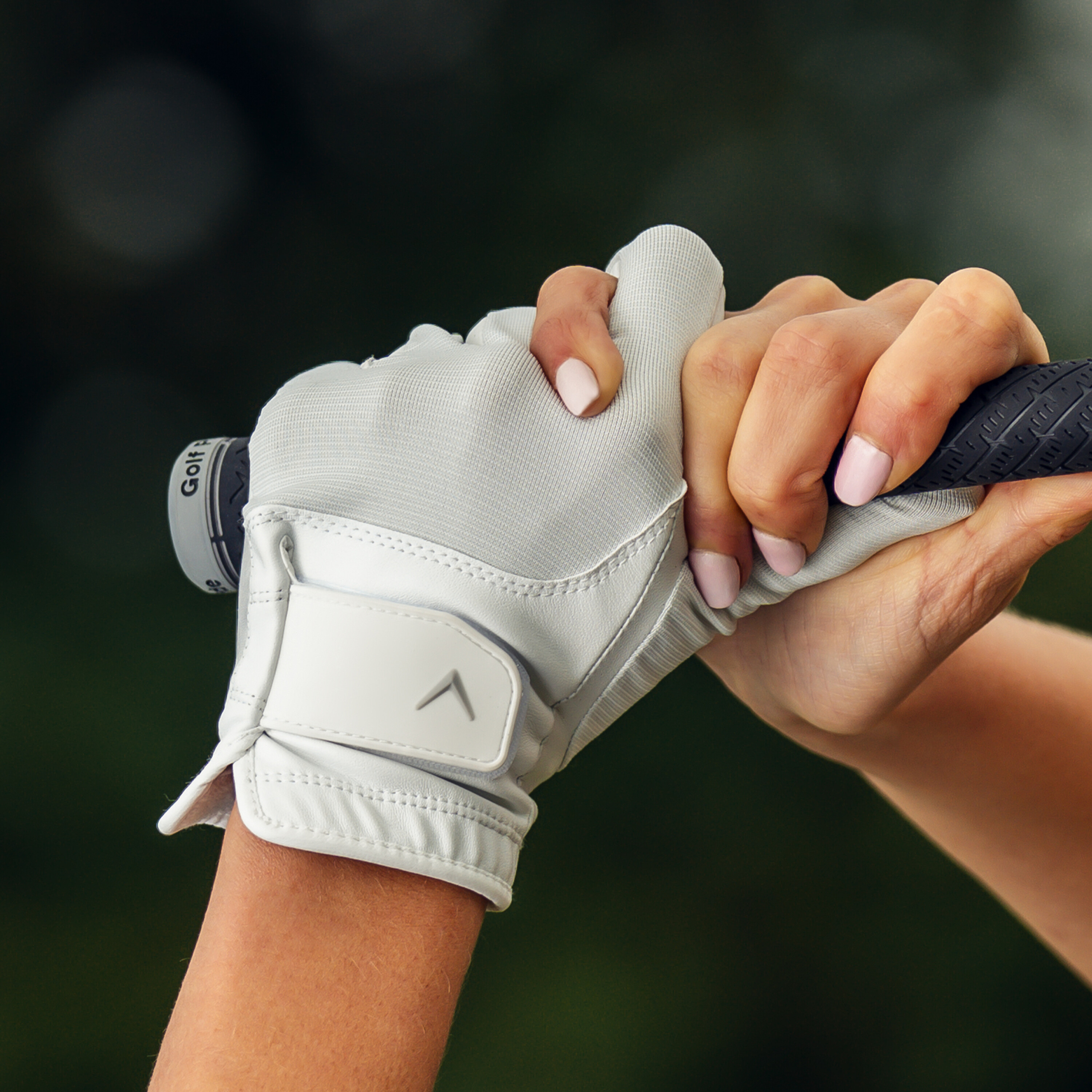 Callaway Aura Golf Glove image 2