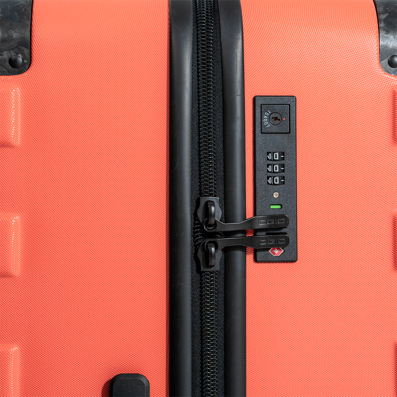 RENEGADE VAULT CHECKED BAG - View 4