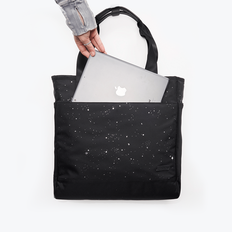 XIX Tote 18 - View 9
